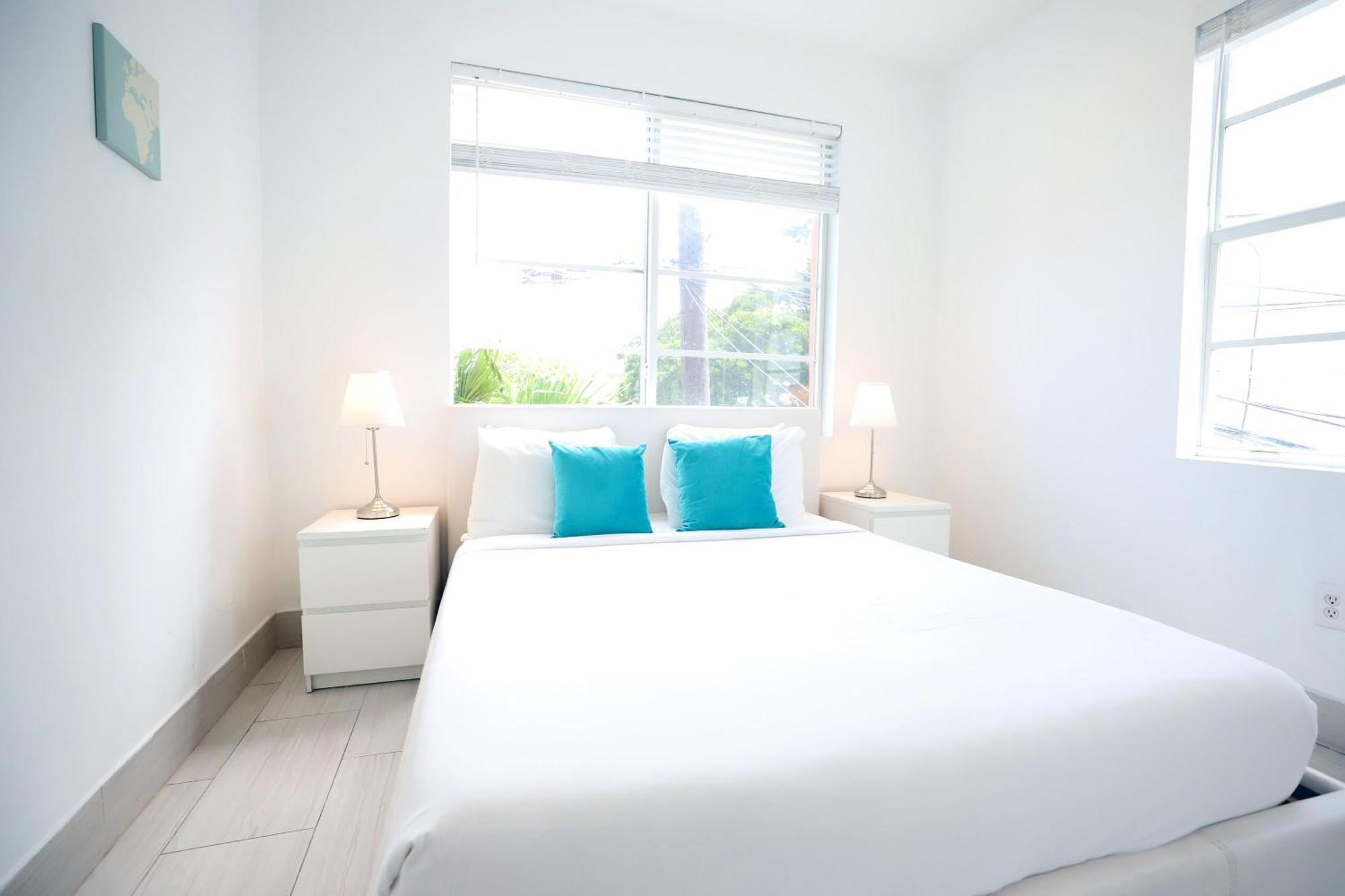 2 Bedroom Apartment 3 Minute Walk To South Beach & Ocean Drive Miami Beach Eksteriør billede