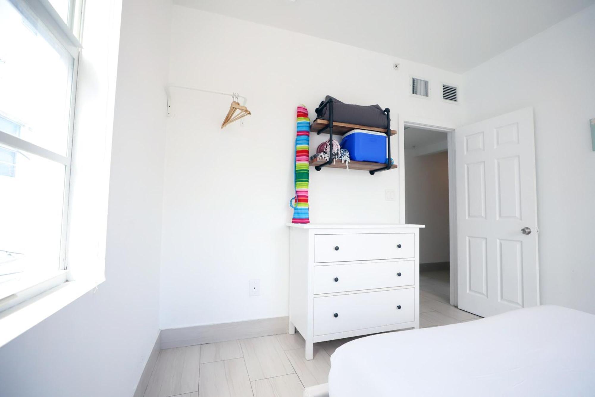 2 Bedroom Apartment 3 Minute Walk To South Beach & Ocean Drive Miami Beach Eksteriør billede