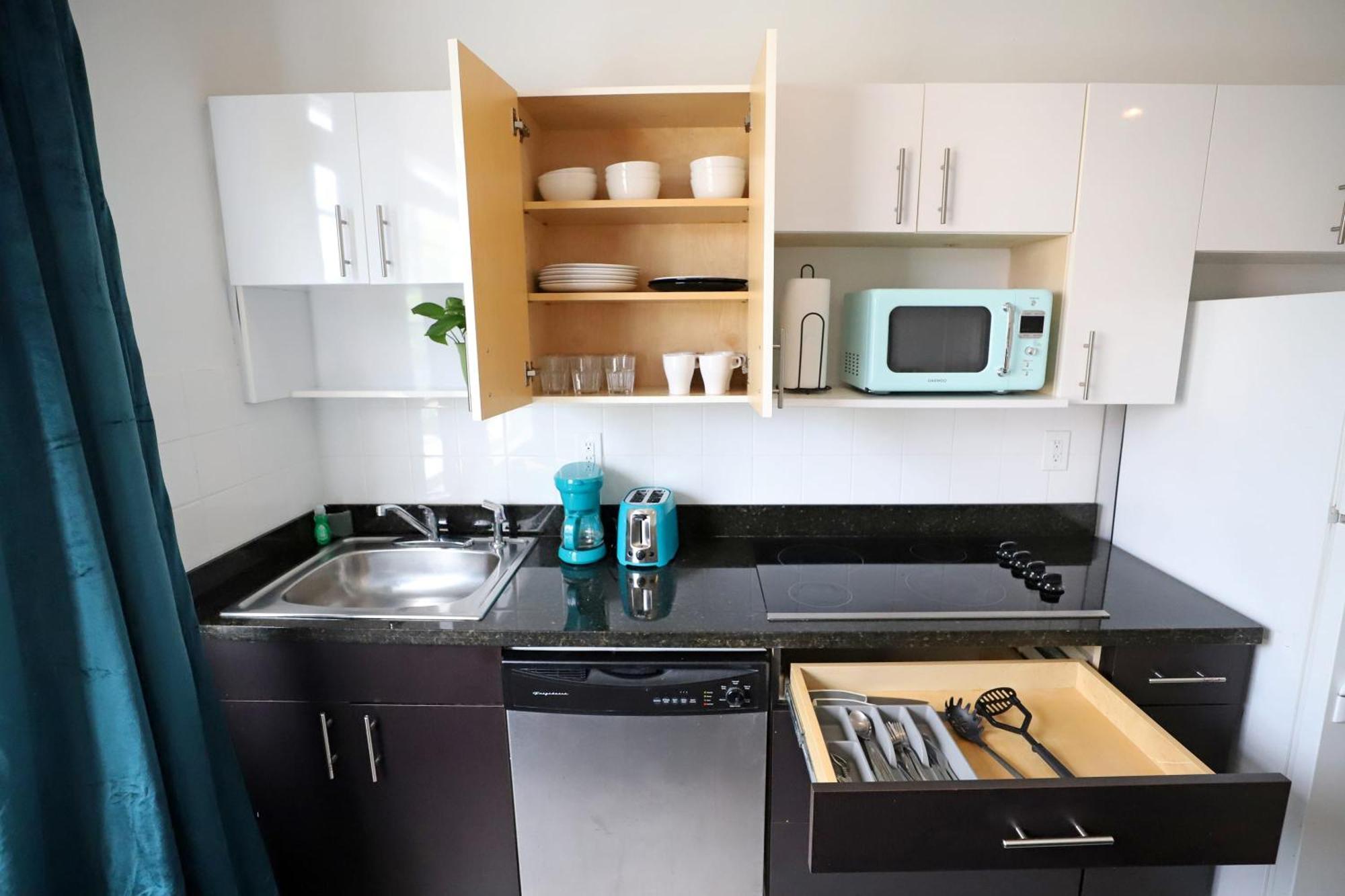 2 Bedroom Apartment 3 Minute Walk To South Beach & Ocean Drive Miami Beach Eksteriør billede